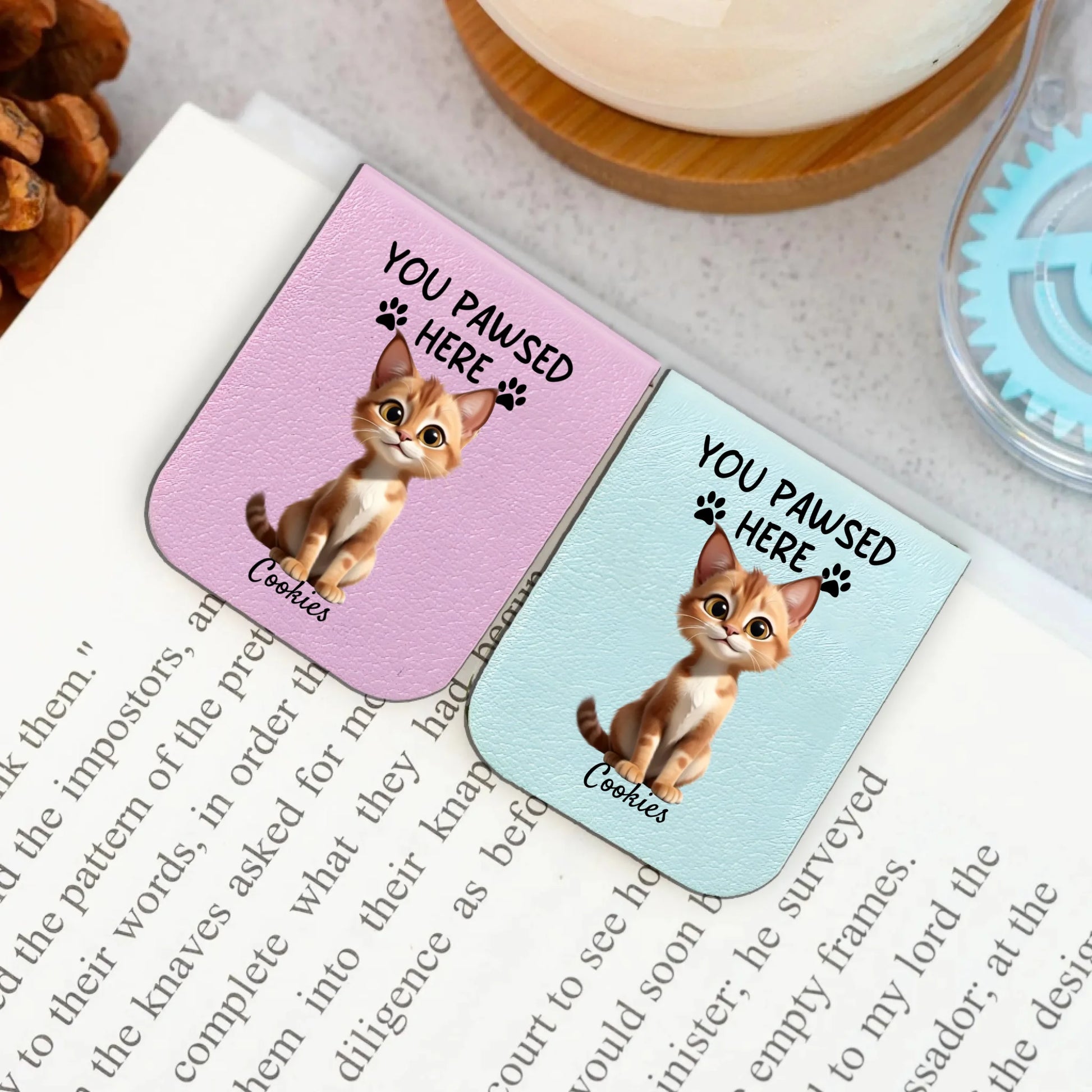 MockupLeather Bookmark2