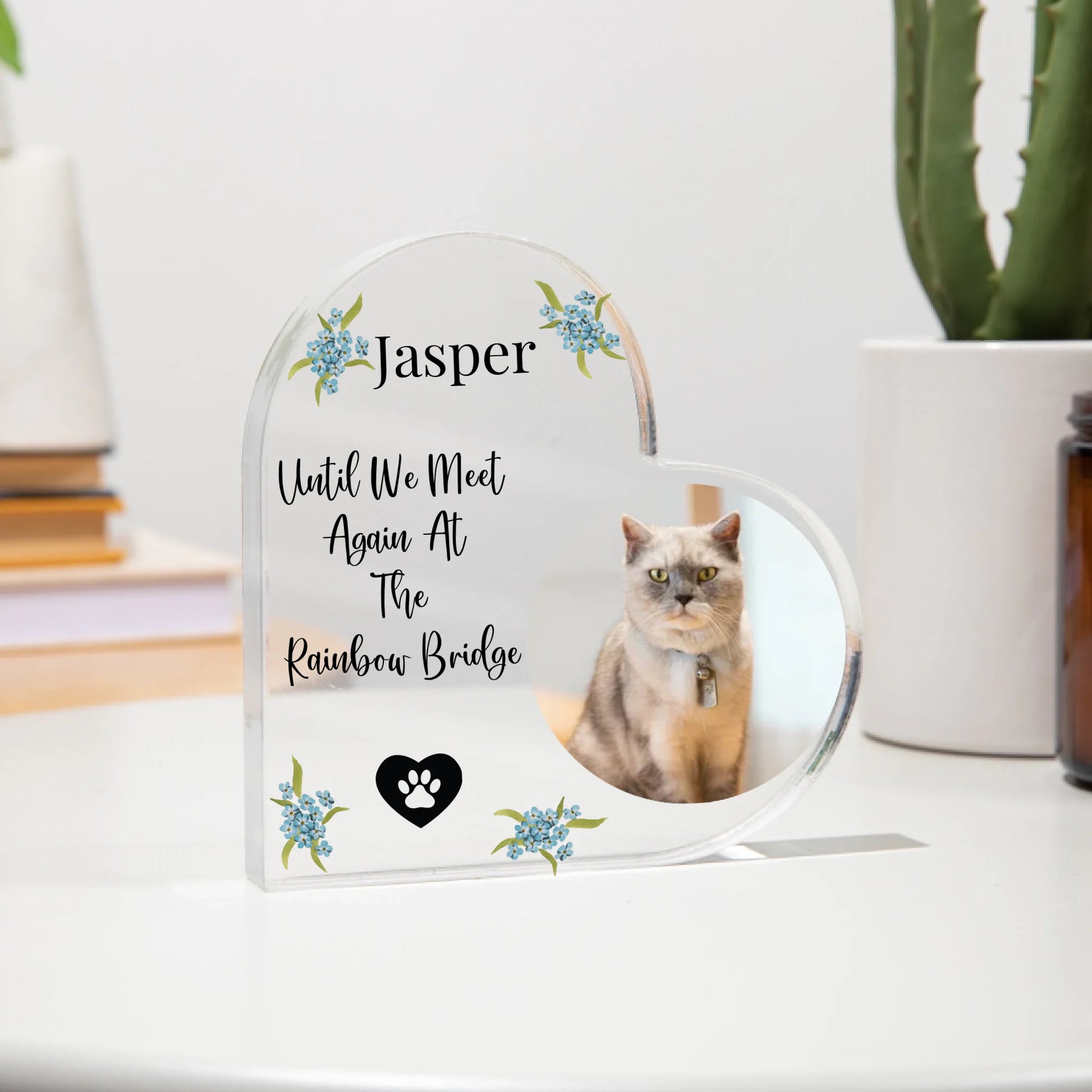 Acrylic Heart white marble 1